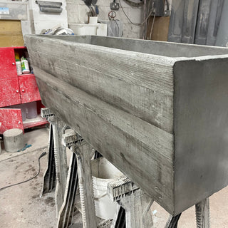 Getting Creative with GFRC: Casting Concrete Against Wood Grain for DIY Worktops
