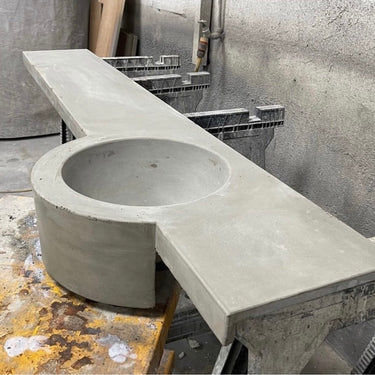 Make your own concrete sink in ‘six’ simple steps.