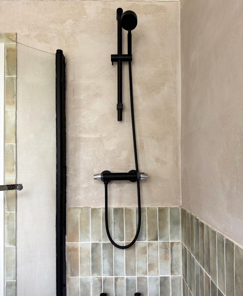 Microcement colour in context